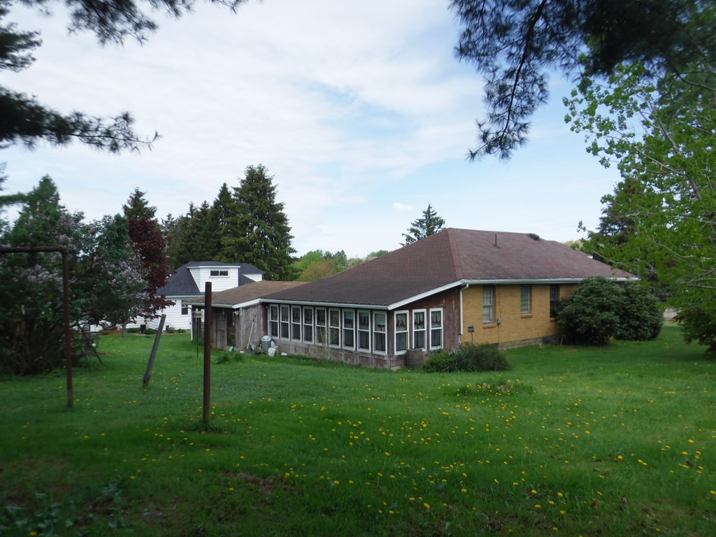 213 Meadow Road Seneca, PA 16346 - Photo 17 of 22 Gallery Image 17
