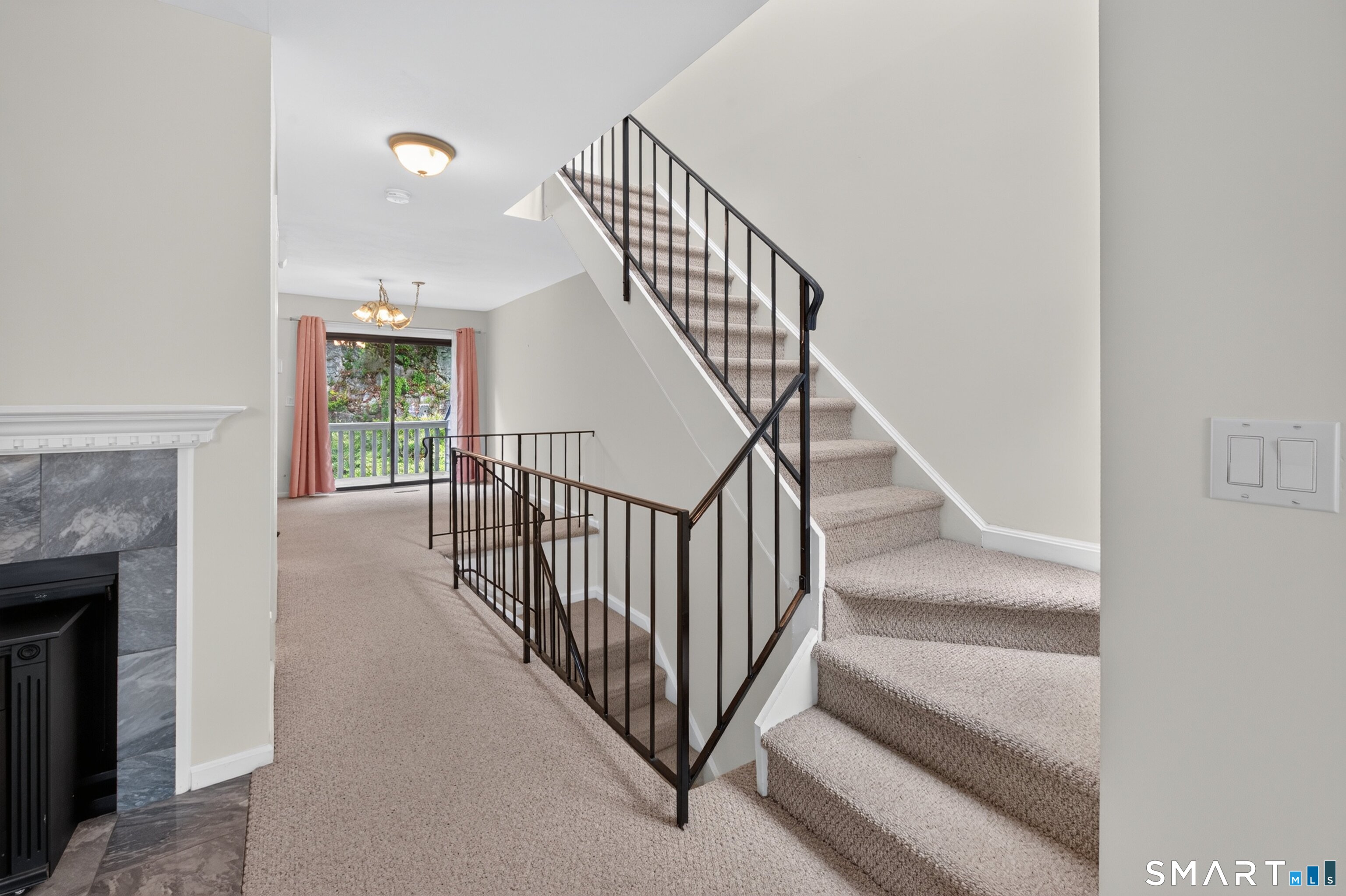 46 Fawn Ridge Lane, Unit 46 Wilton, CT 06897 - Photo 3 of 39 Gallery Image 3
