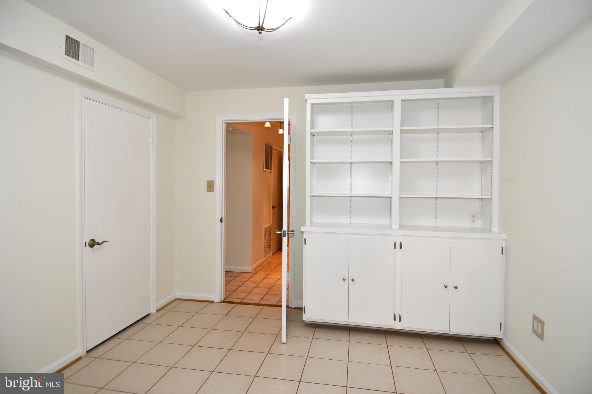 11061 Tottenham Lane Reston, VA 20194 - Photo 69 of 89