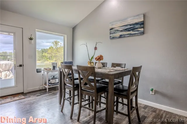 $549,900 | 735 Lake Of The Woods Drive, Macks Creek, MO 65786