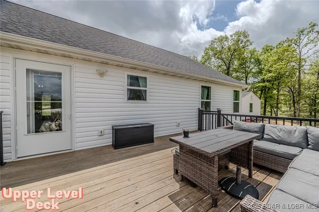 $549,900 | 735 Lake Of The Woods Drive, Macks Creek, MO 65786