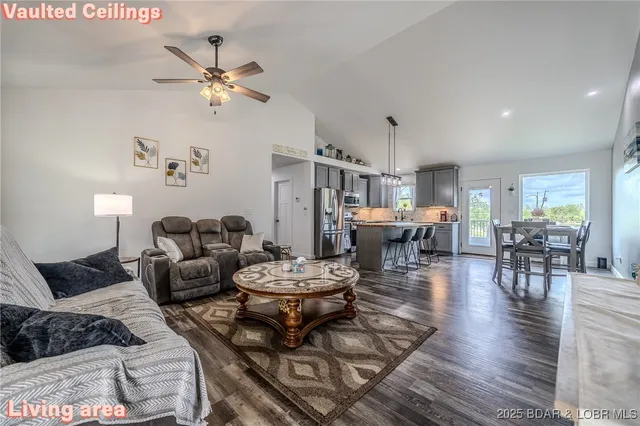 $549,900 | 735 Lake Of The Woods Drive, Macks Creek, MO 65786