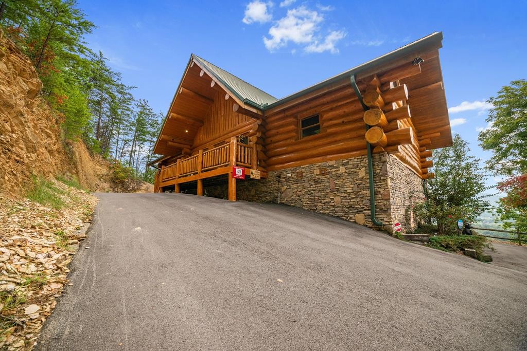 1940 Fox Ridge Way Sevierville, TN 37862 - Photo 25 of 58 Gallery Image 25