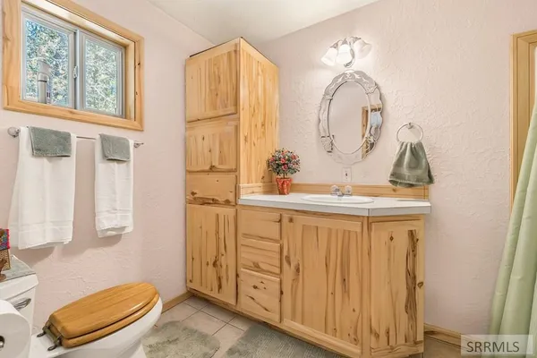 $1,100,000 | 4515 Jm Loop West, Island Park, ID 83429