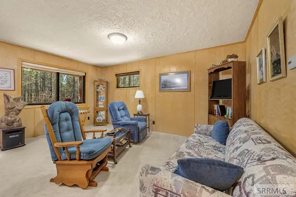 $1,100,000 | 4515 Jm Loop West, Island Park, ID 83429