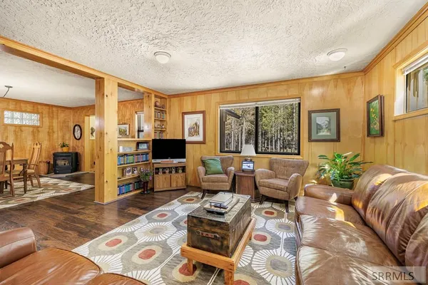 $1,100,000 | 4515 Jm Loop West, Island Park, ID 83429