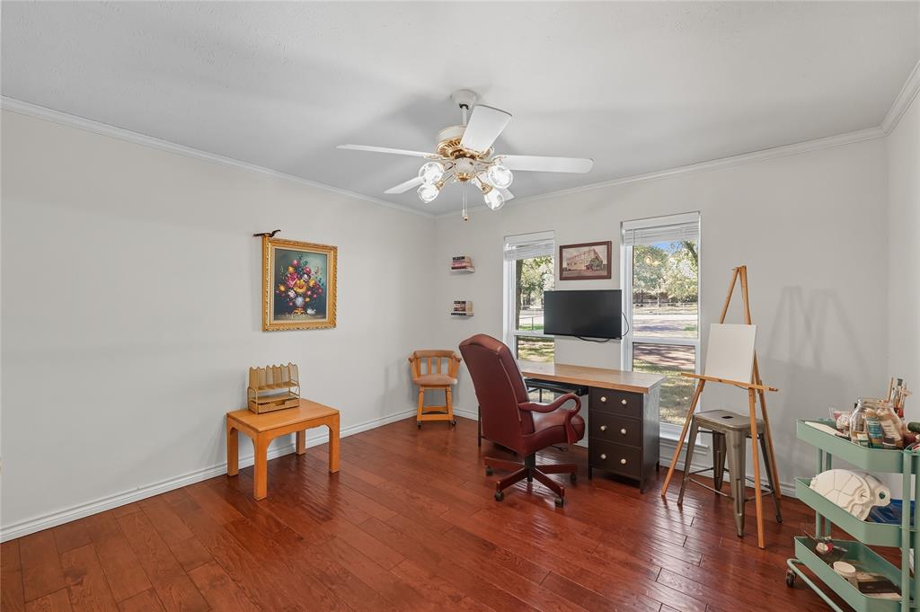4000 Post Oak Road Flower Mound, TX 75022 - Photo 12 of 40 Main house- Third bedroom with spacious closet to the left