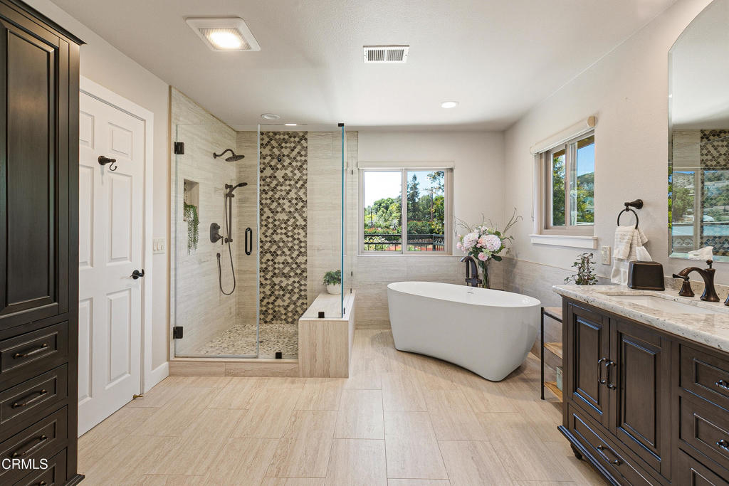 10539 Chippenham Road Camarillo, CA 93012 - Photo 55 of 74