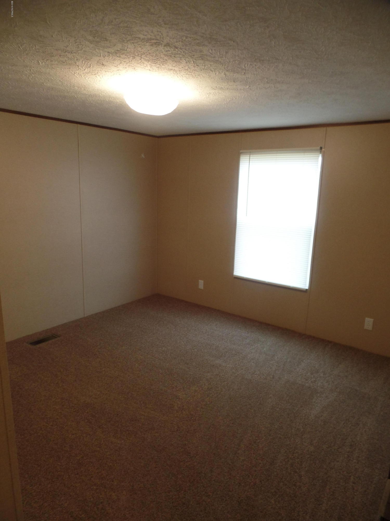 140 Jomar Road Orrum, NC 28369 - Photo 18 of 24 VMF 18 - Bed 2