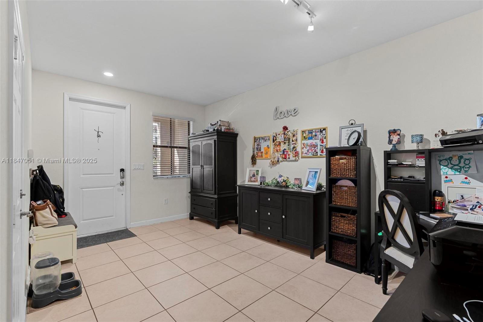 11468 Southwest 252nd Street Homestead, FL 33032 - Photo 5 of 30 Gallery Image 5