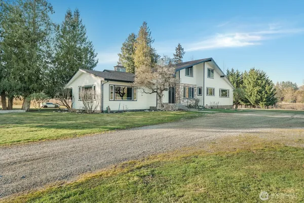 $1,500,000 | 3999 Deming Road, Everson, WA 98247