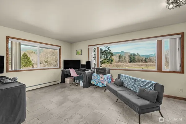 $1,500,000 | 3999 Deming Road, Everson, WA 98247