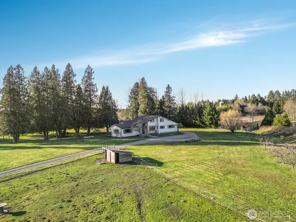 $1,500,000 | 3999 Deming Road, Everson, WA 98247