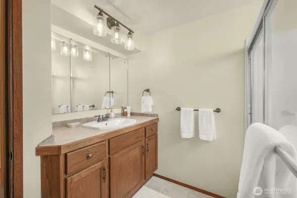 $1,500,000 | 3999 Deming Road, Everson, WA 98247