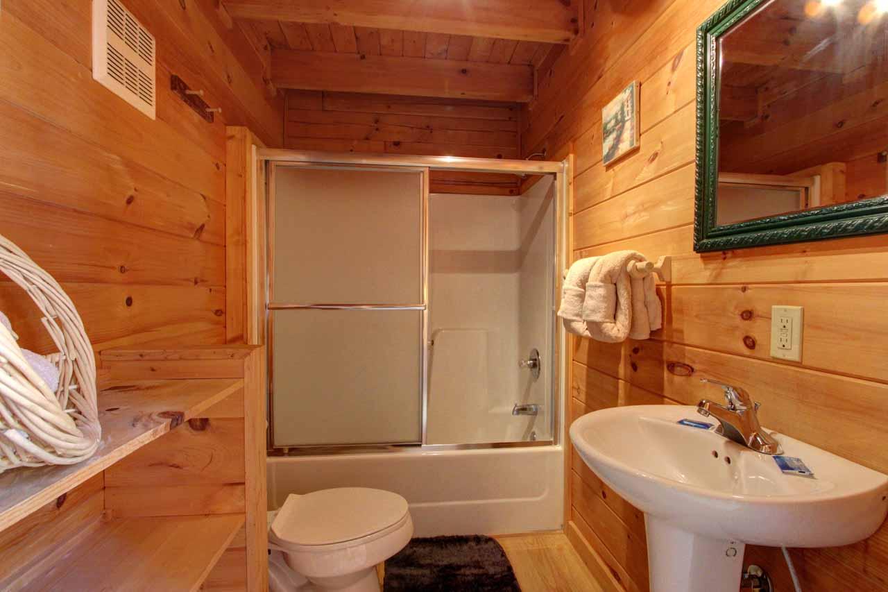 2246 Hidden Mountain Road Sevierville, TN 37876 - Photo 14 of 33 14