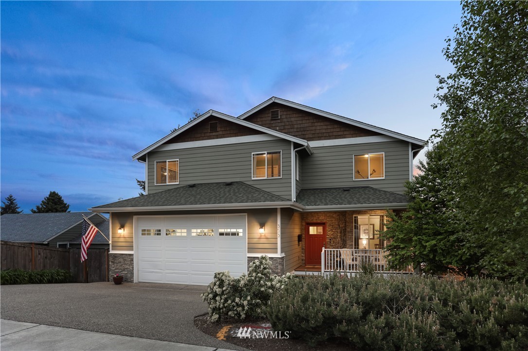 353 Bronson Way Northeast Renton, WA 98056 - Photo 4 of 36 Gallery Image 4