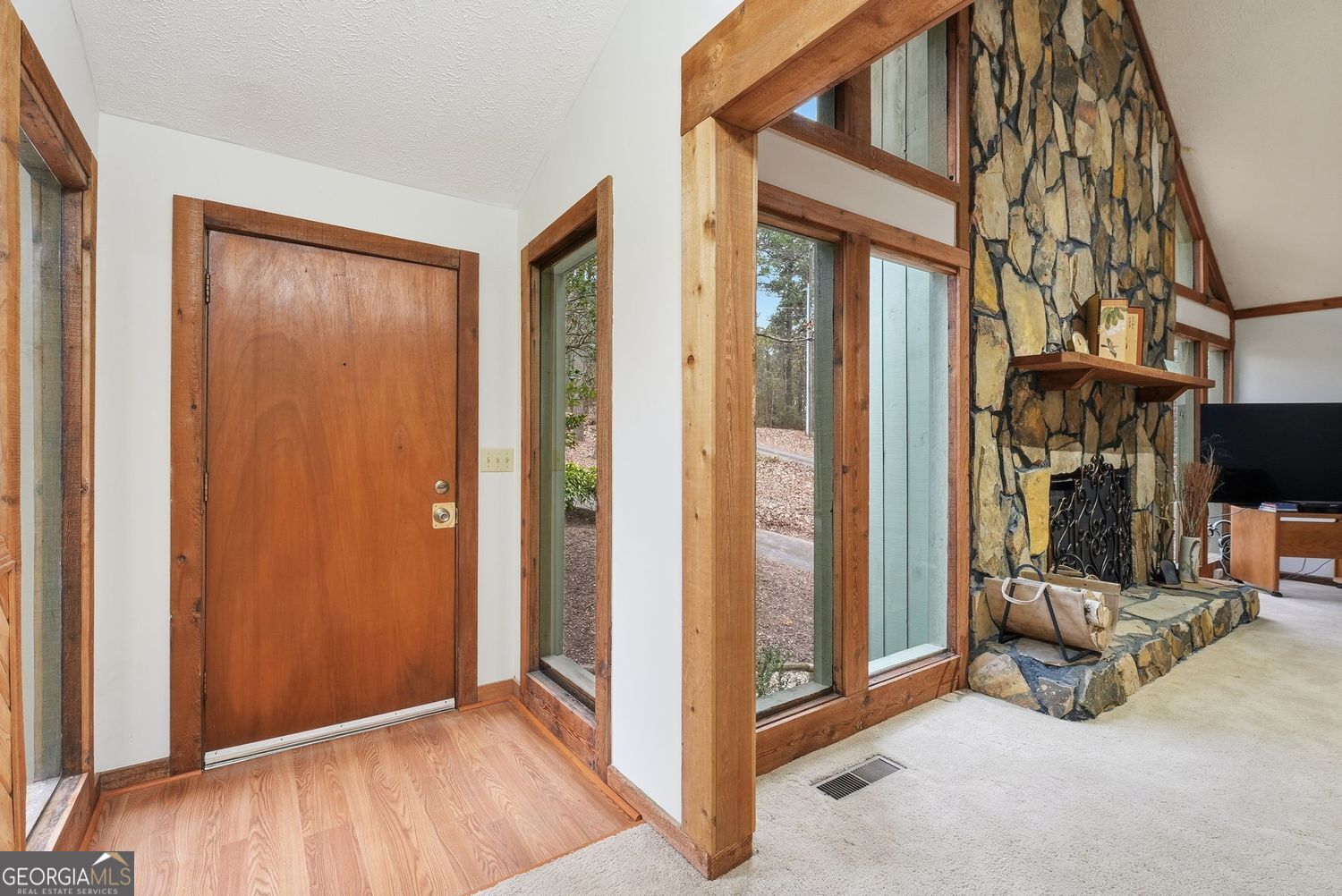 1505 Kincaid Road Marietta, GA 30066 - Photo 5 of 38