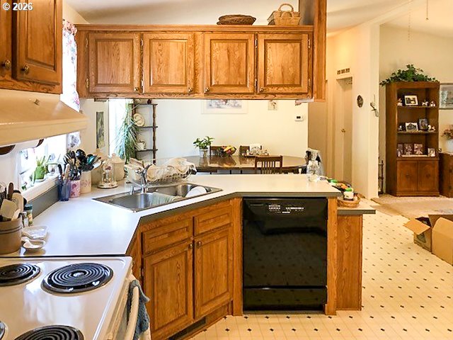 5956 Buckhorn Road Roseburg, OR 97470 - Photo 8 of 42