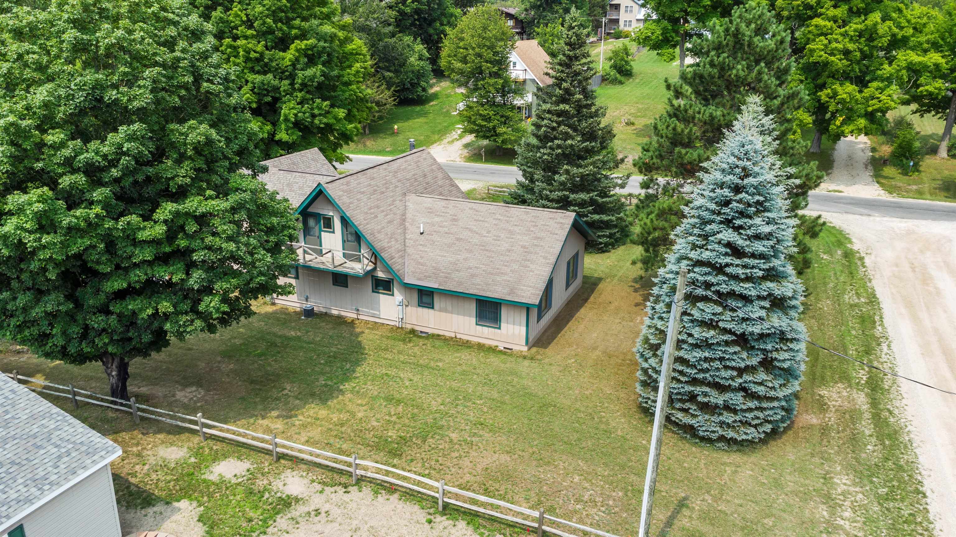 7101 West 38 Road Cadillac, MI 49601 - Photo 38 of 47 1914052-37.JPG