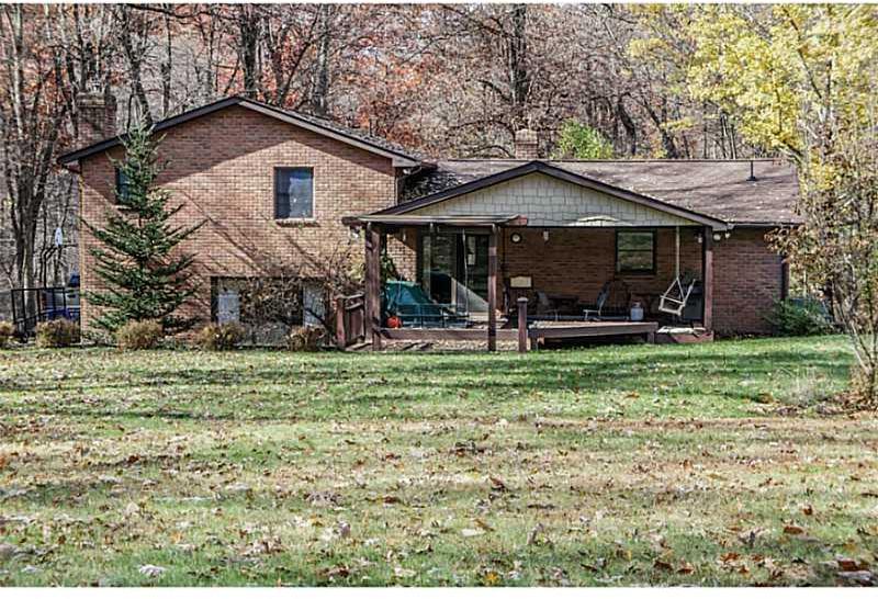 206 Pine Tract Road Butler, PA 16001 - Photo 3 of 25 Exterior Back.