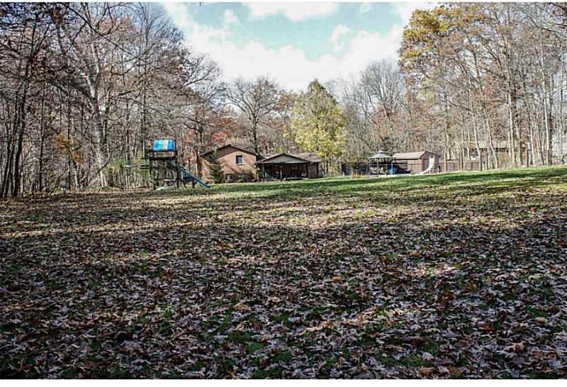 206 Pine Tract Road Butler, PA 16001 - Photo 8 of 25 Yard/Garden.