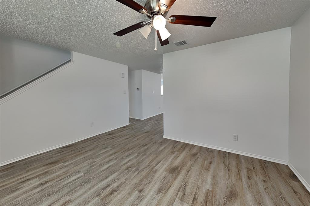 7900 Canoe Ridge Lane Denton, TX 76210 - Photo 3 of 21