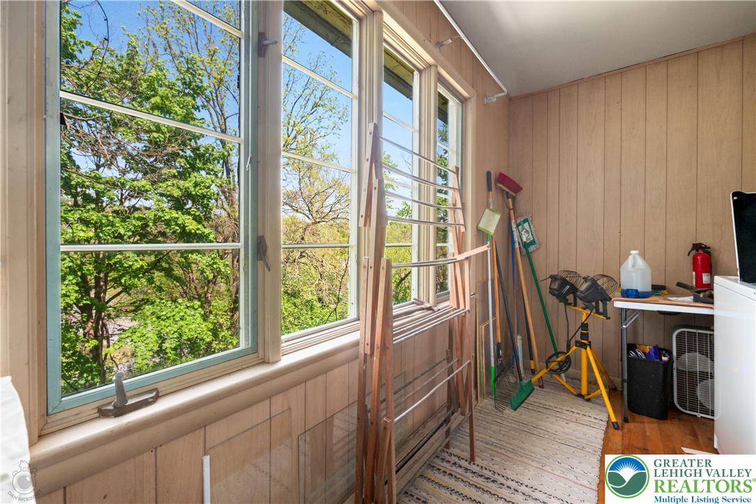 1321 Bushkill Street Easton, PA 18042 - Photo 40 of 49