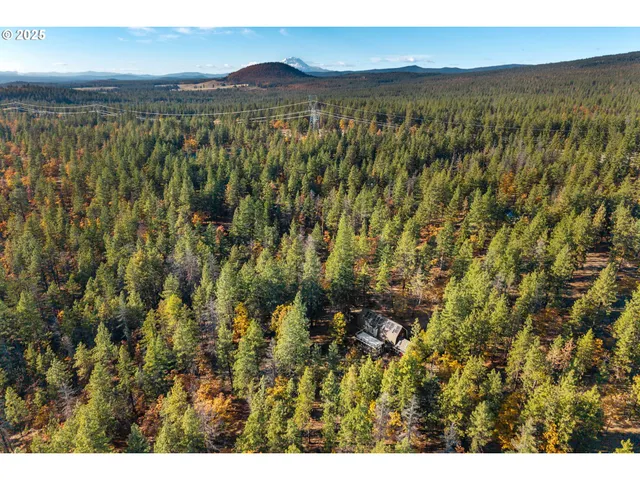 a view of a room with golf course