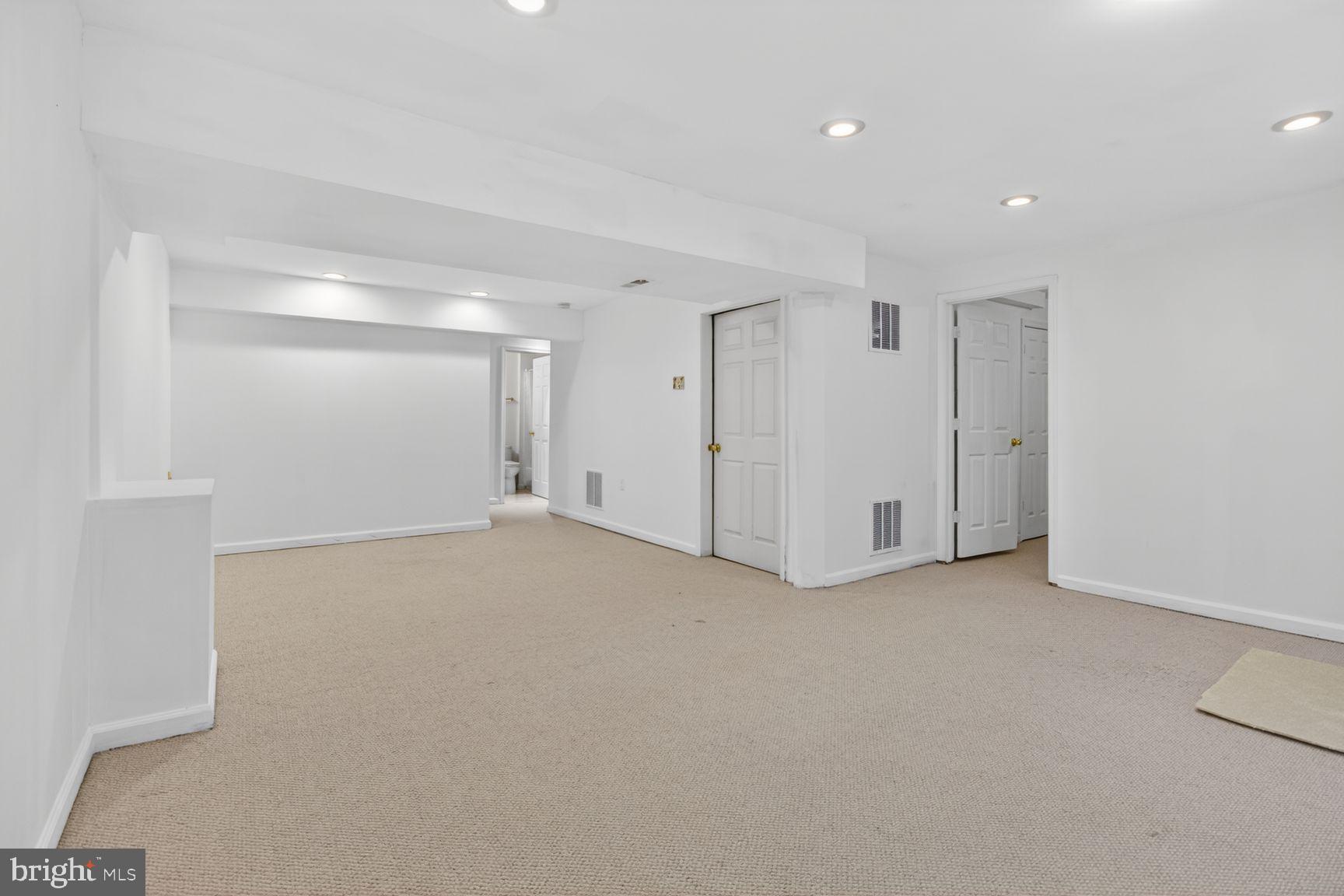 6385 Morning Time Lane Columbia, MD 21044 - Photo 20 of 23 Rec Room