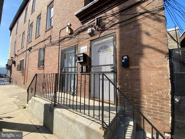 $940 | 2930 Frankford Avenue, Philadelphia, PA 19134