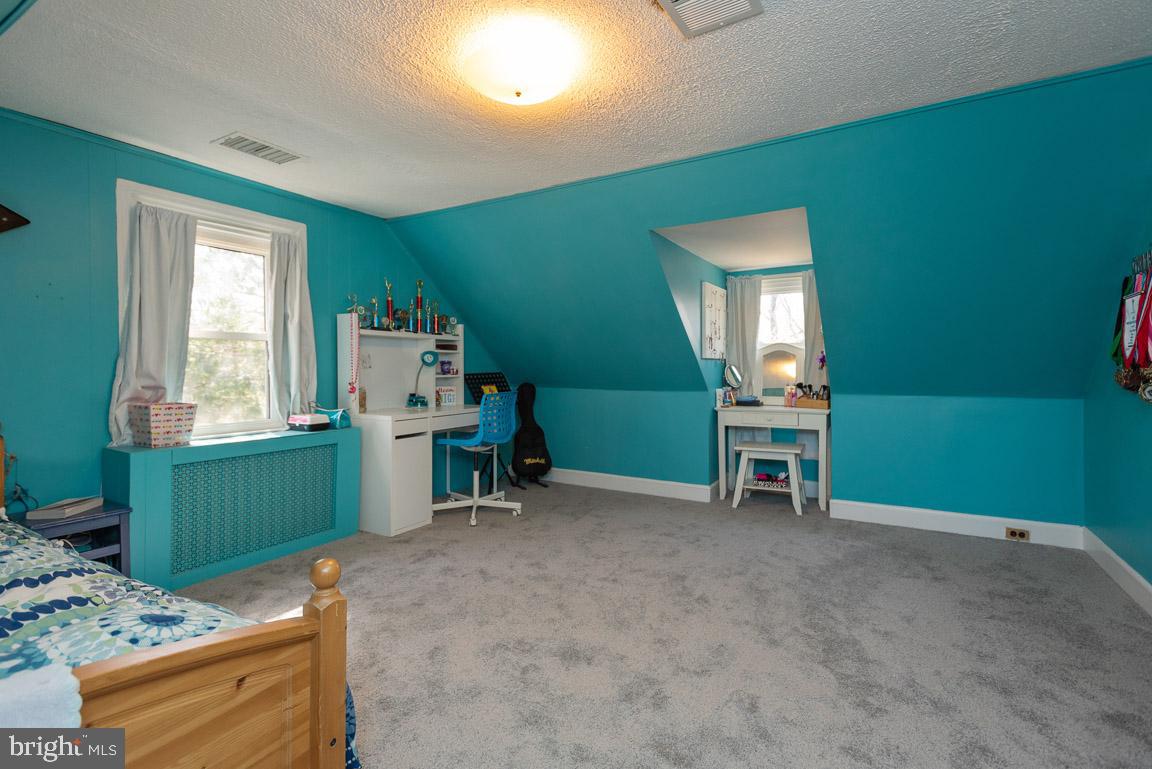 6301 Blenheim Road Baltimore, MD 21212 - Photo 22 of 30
