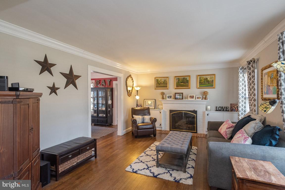6301 Blenheim Road Baltimore, MD 21212 - Photo 8 of 30
