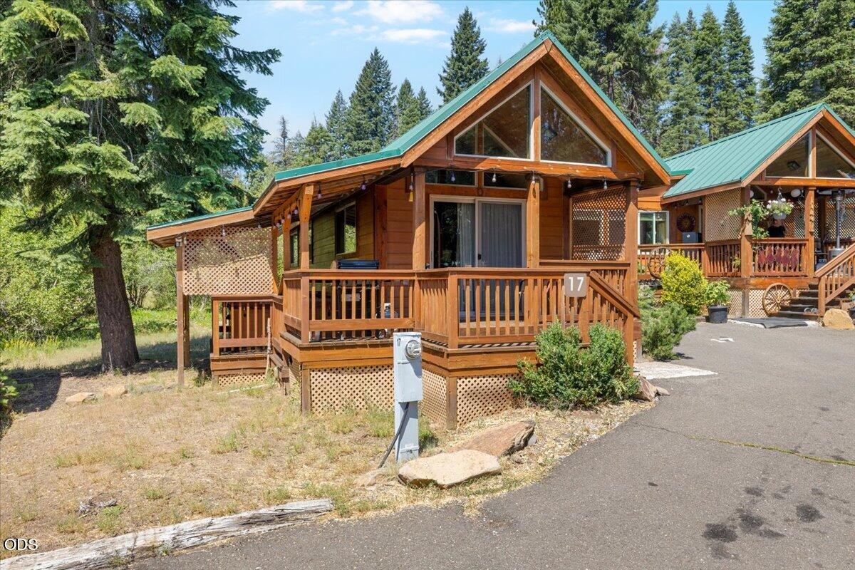 7900 Hyatt Prairie Road, Unit 17 Ashland, OR 97520 - Photo 2 of 10 Gallery Image 2