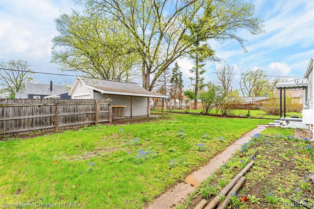 26605 Rialto Street Madison Heights, MI 48071 - Photo 36 of 37