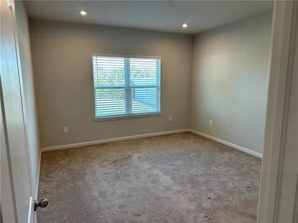 $2,700 | Undisclosed Address, Vero Beach, FL 32967