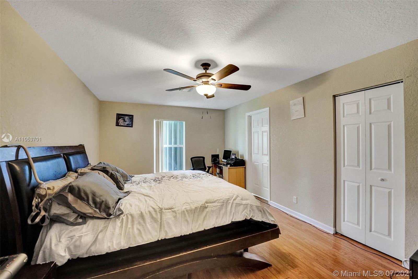 1655 West 9th Street Riviera Beach, FL 33404 - Photo 12 of 33 Gallery Image 12