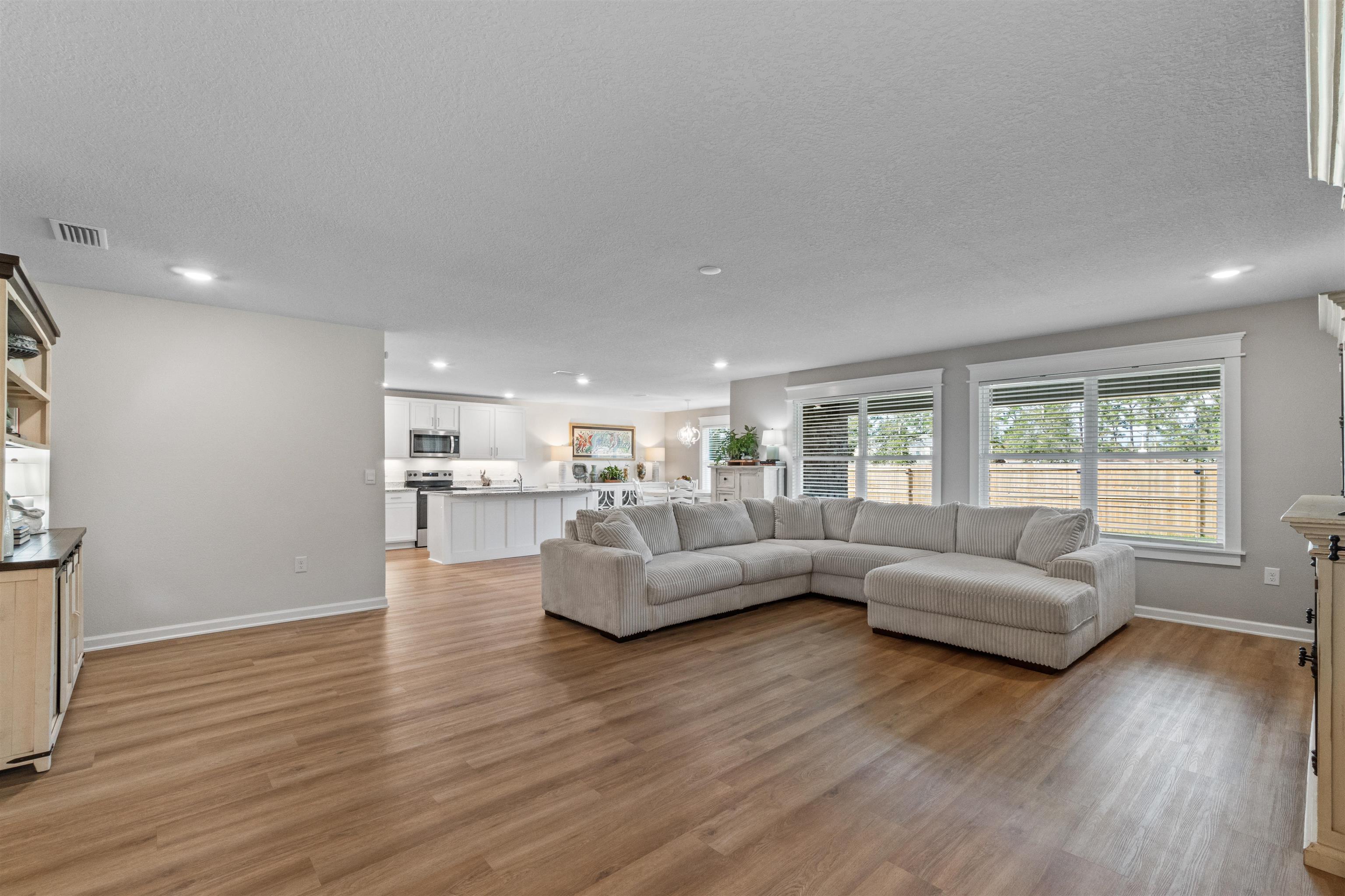 24390 Ringneck Loop Elberta, AL 36530 - Photo 24 of 39 Living Room
