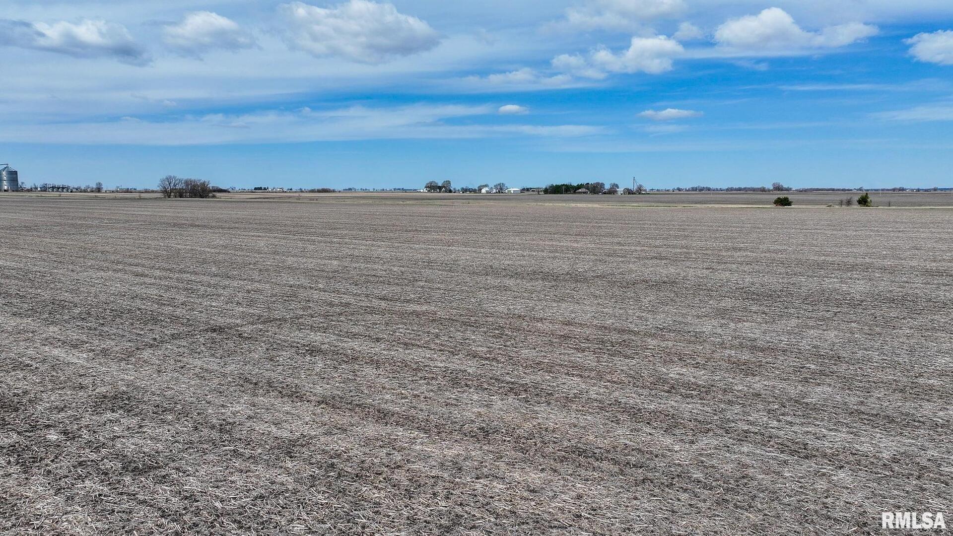 400 North E Road Long Point, IL 61333 - Photo 6 of 17 a view of an ocean