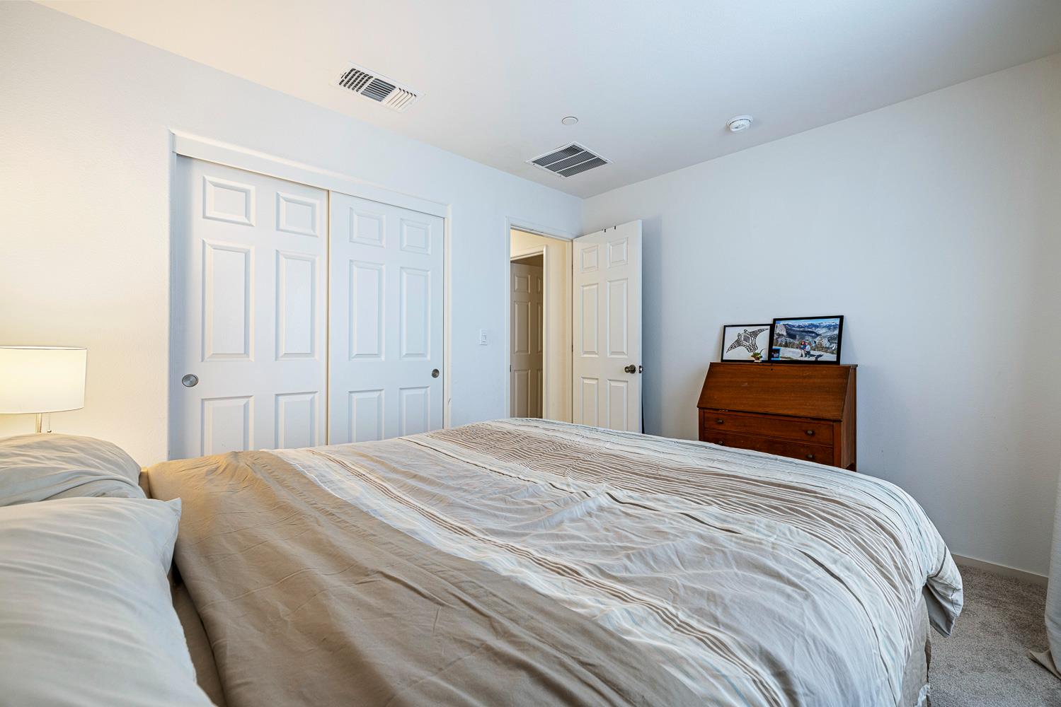 2136 North Redda Road Fresno, CA 93737 - Photo 17 of 33