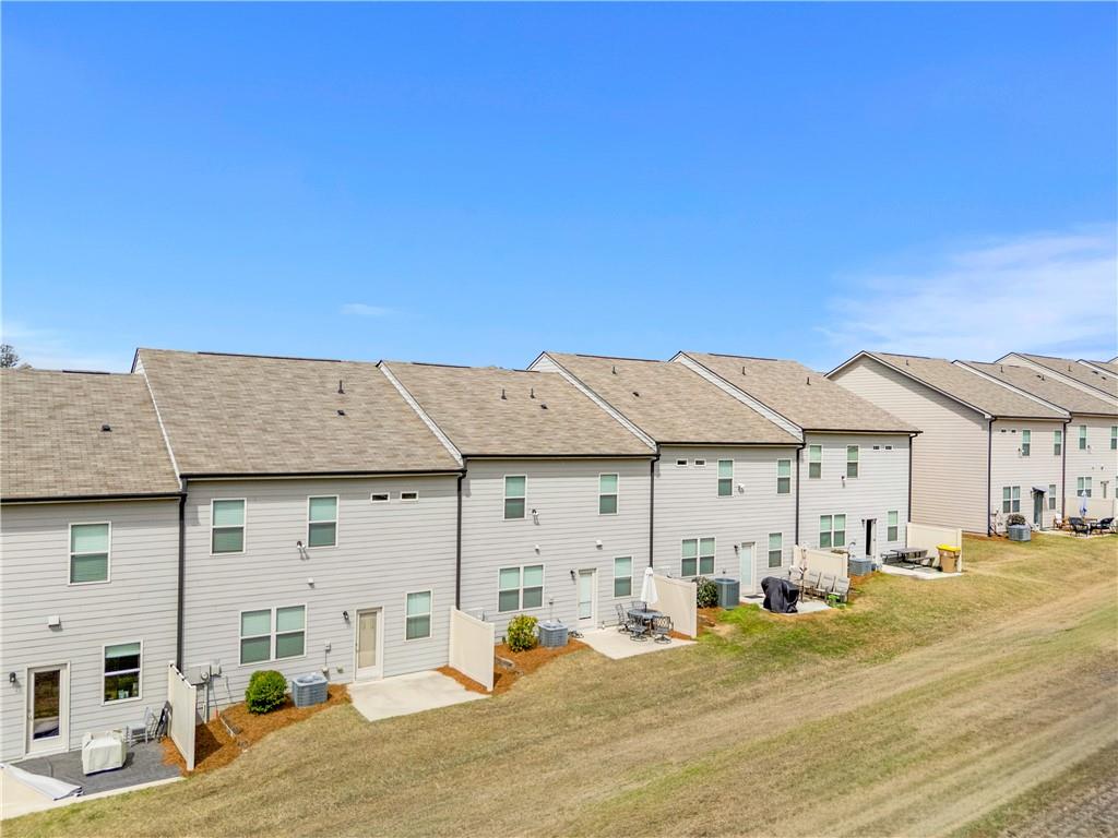 2537 Pearl Rdg Trace Buford, GA 30519 - Photo 4 of 44