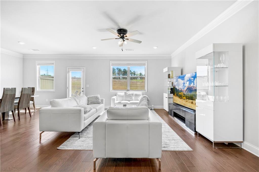 2537 Pearl Rdg Trace Buford, GA 30519 - Photo 8 of 44