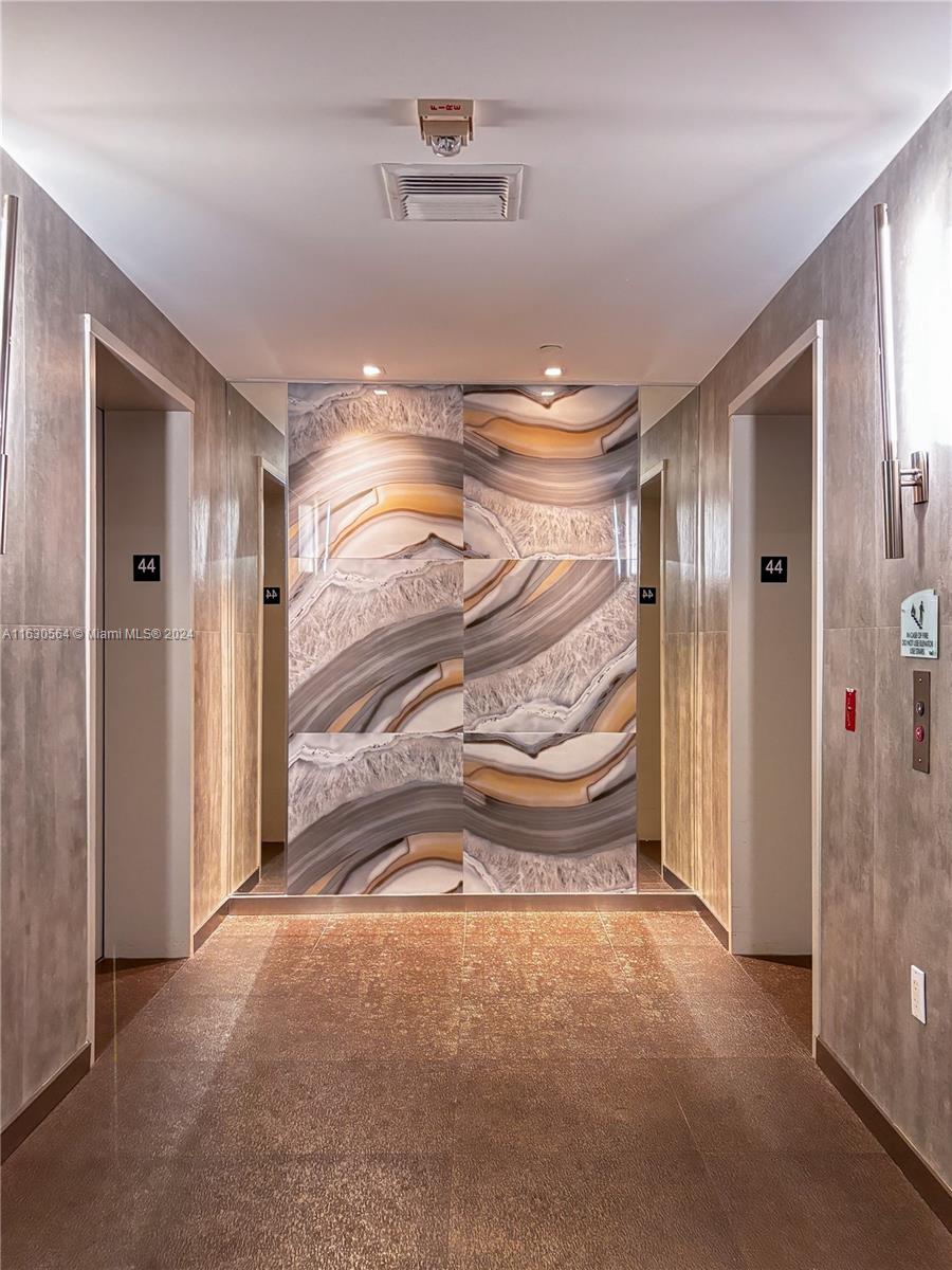 92 Southwest 3rd Street, Unit 4407 Miami, FL 33130 - Photo 16 of 21 a view of empty room