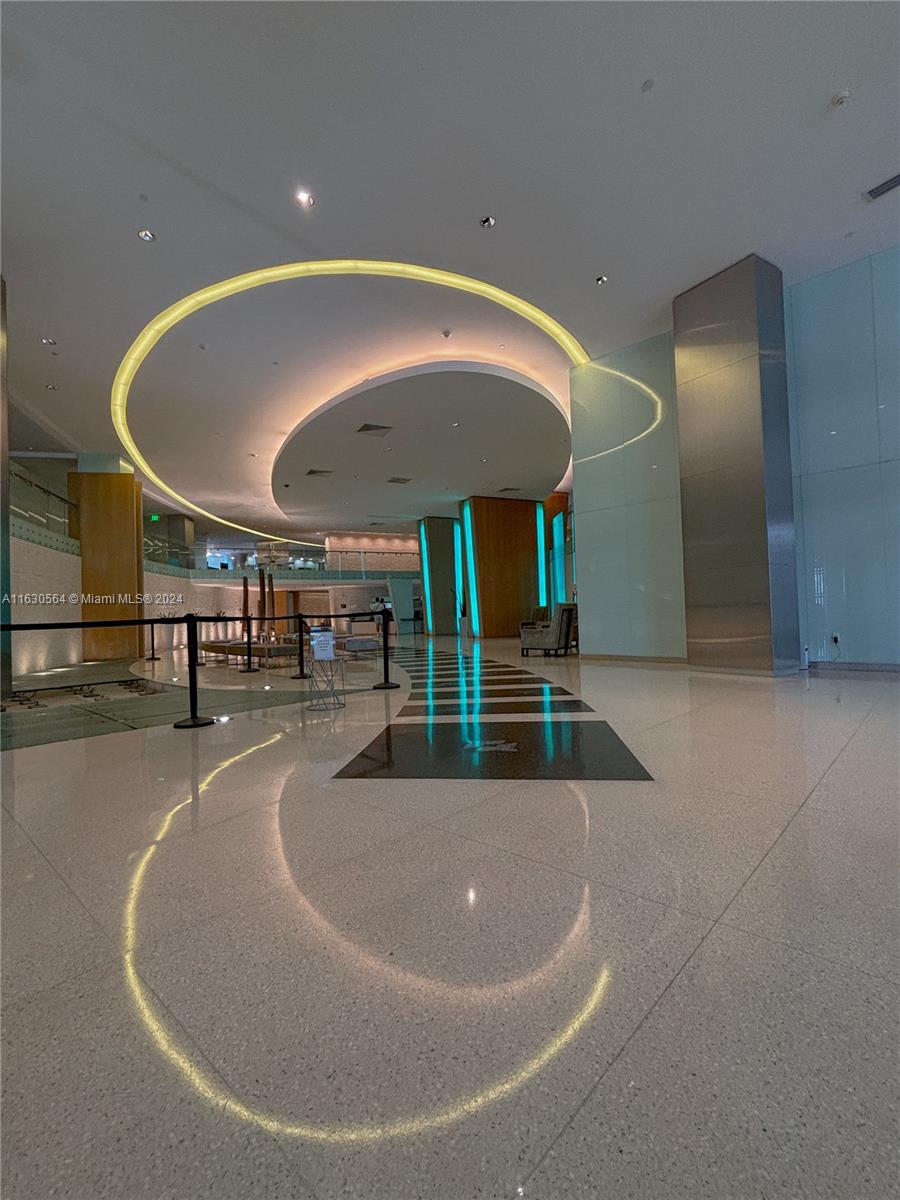 92 Southwest 3rd Street, Unit 4407 Miami, FL 33130 - Photo 19 of 21 a view of a living room and kitchen