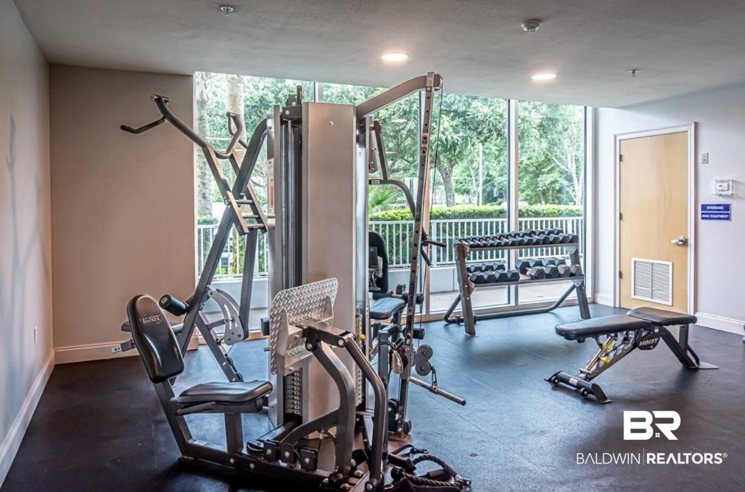 27800 Canal Road, Unit 212 Orange Beach, AL 36561 - Photo 39 of 43 Workout area with baseboards, expansive windows, visible vents, and recessed lighting
