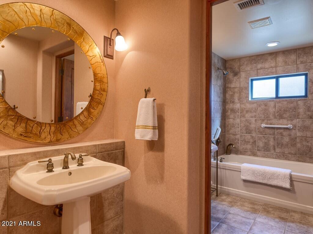 36601 North Mule Train Road, Unit C17 Carefree, AZ 85377 - Photo 13 of 15 013_Guest Bath