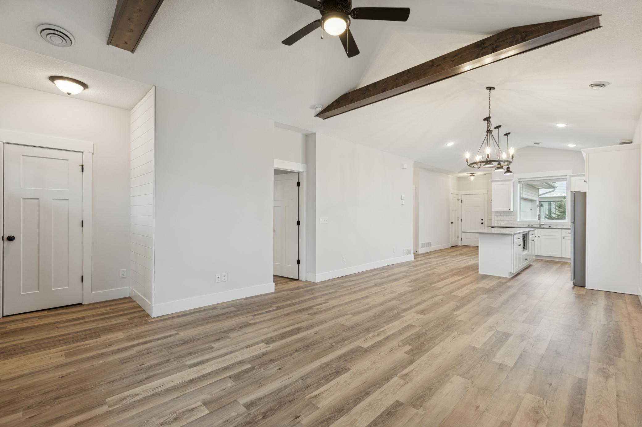 11591 86th Avenue North Maple Grove, MN 55369 - Photo 4 of 37