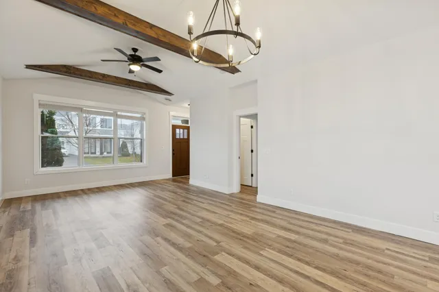 $2,925 | 11591 86th Avenue North, Maple Grove, MN 55369