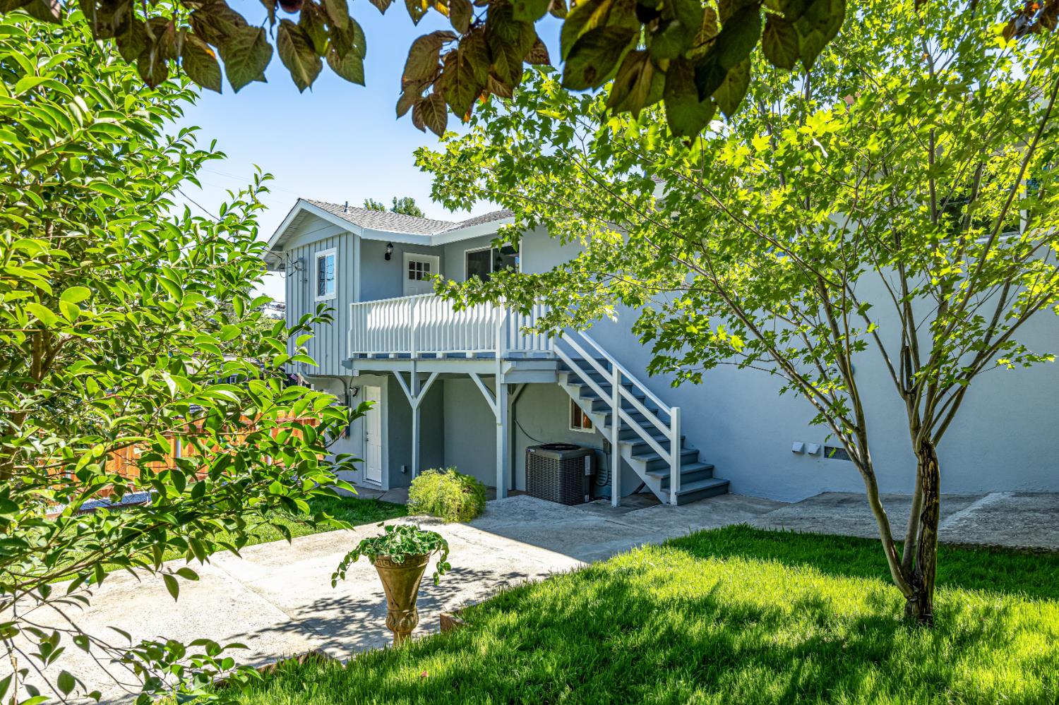 4231 Elva Way Sacramento, CA 95821 - Photo 9 of 52