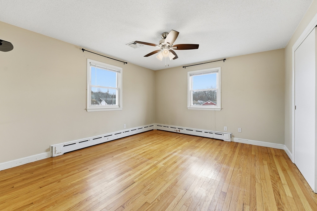 25 Dale Street Ludlow, MA 01056 - Photo 13 of 41