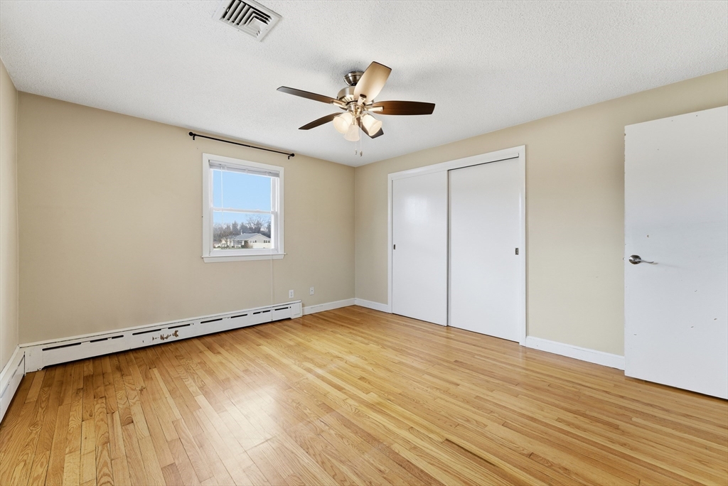 25 Dale Street Ludlow, MA 01056 - Photo 14 of 41